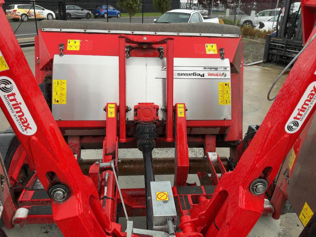 Photo '13' of Trailer Trimax Pegasus Agricultural Mower