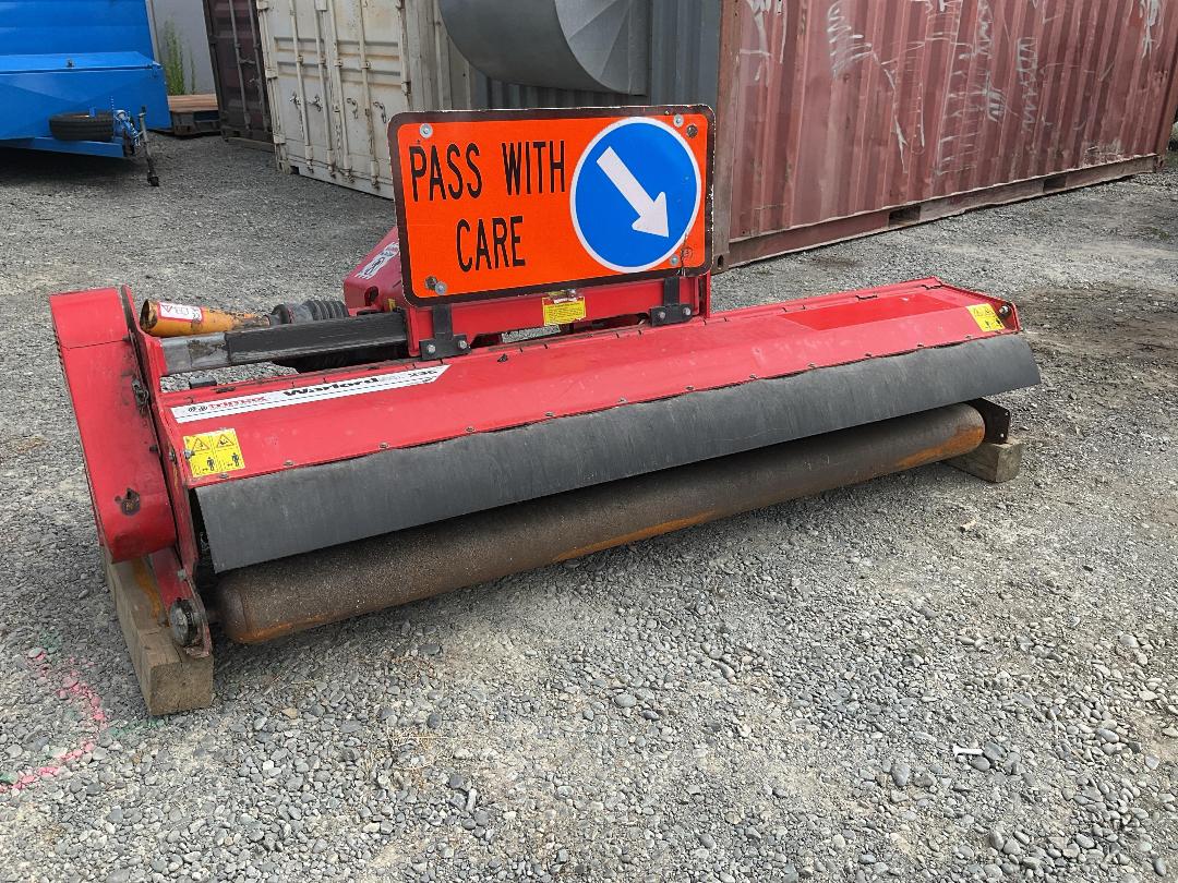 Photo '6' of TRIMAX Warlord S3 235 Mower Photo '6' of TRIMAX Warlord S3 235 Mower