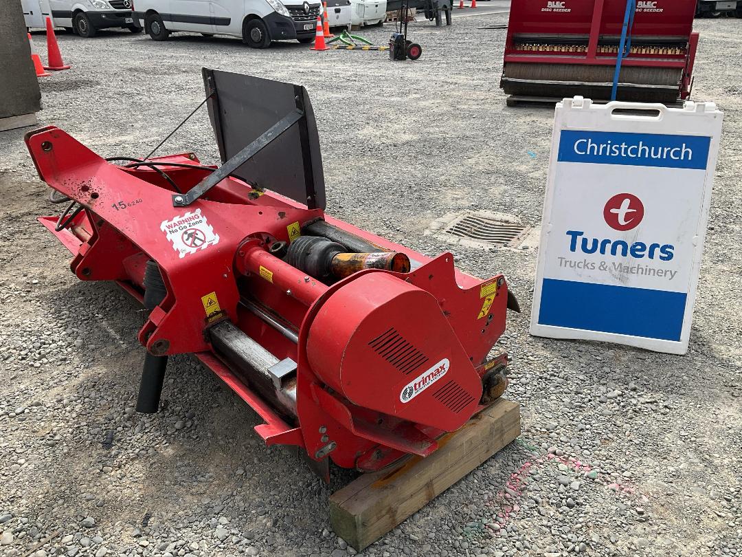 Photo '4' of TRIMAX Warlord S3 235 Mower Photo '4' of TRIMAX Warlord S3 235 Mower