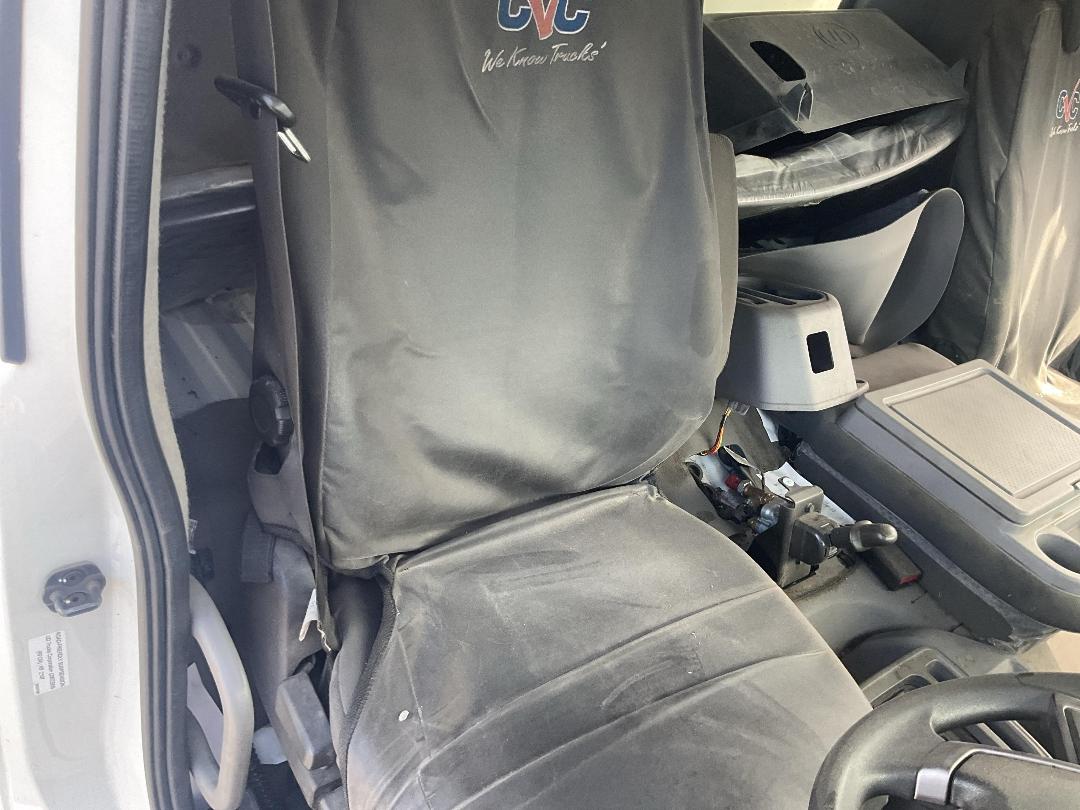 Photo '11' of UD Trucks PK18280 CRONER Curtainsider Photo '11' of UD Trucks PK18280 CRONER Curtainsider