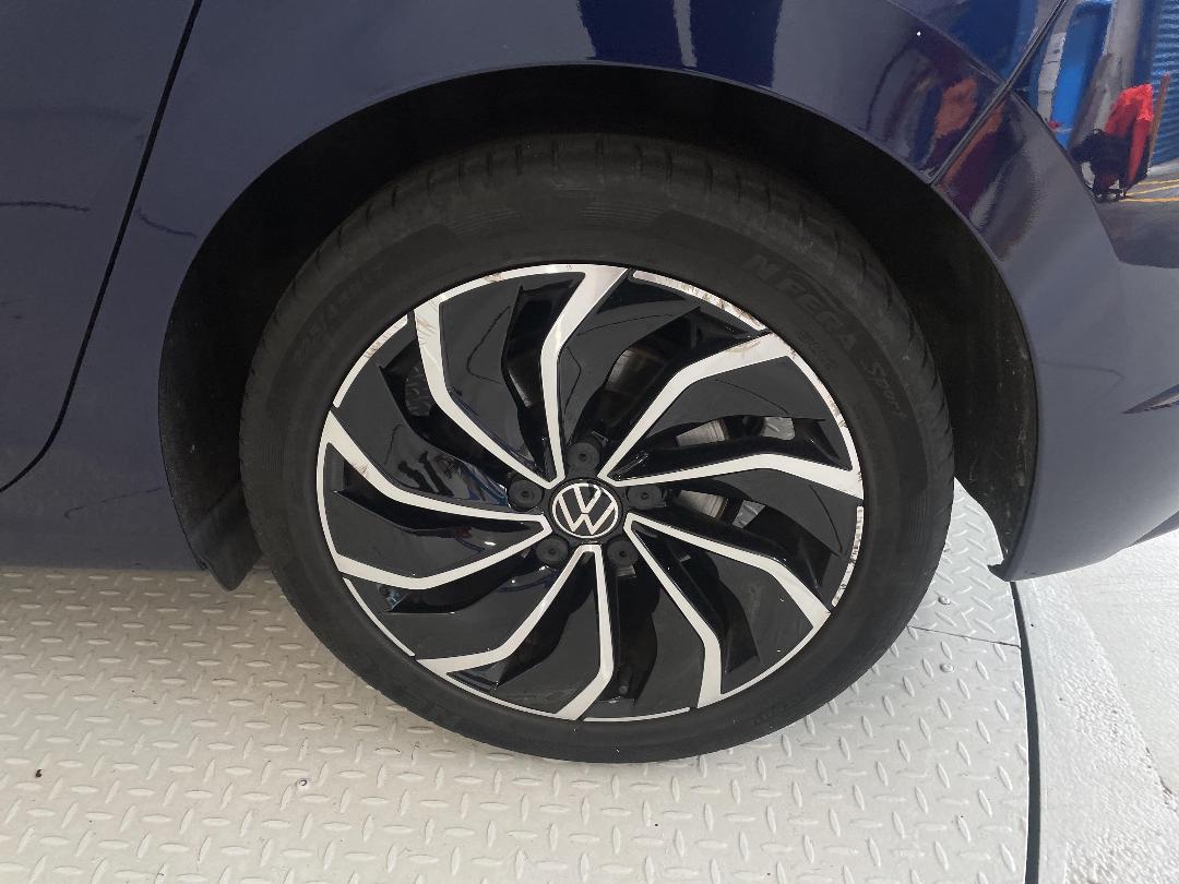 Photo '11' of Volkswagen Golf