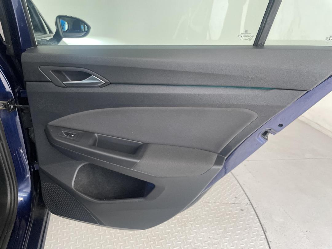 Photo '19' of Volkswagen Golf