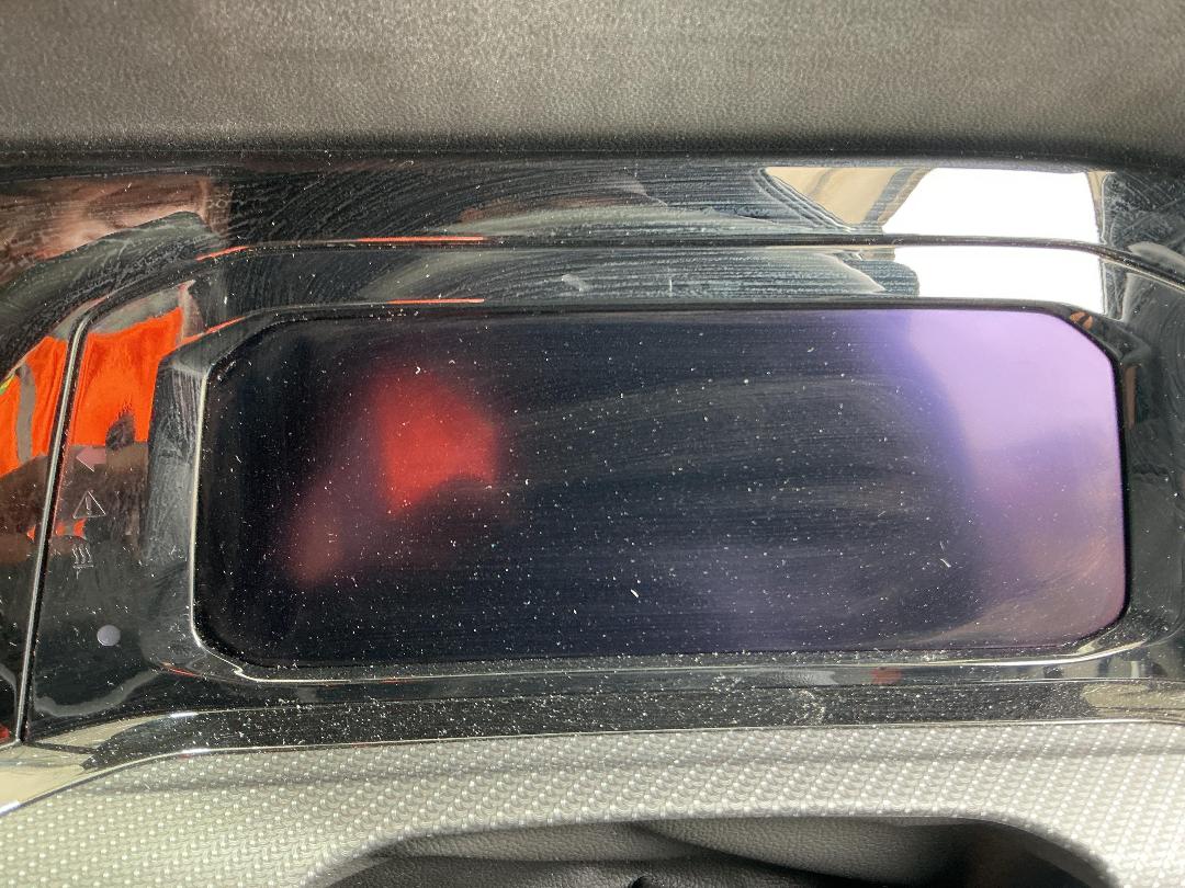 Photo '9' of Volkswagen Golf TSI R-Line Photo '9' of Volkswagen Golf TSI R-Line