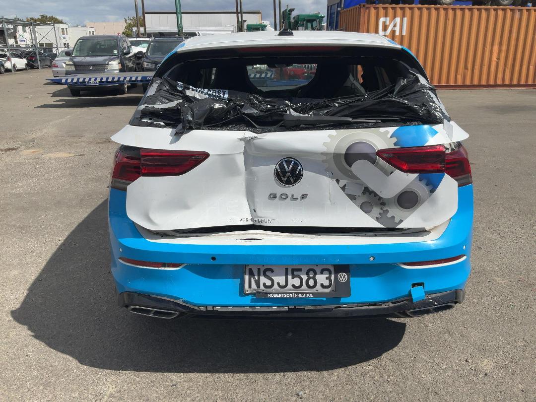 Photo '5' of Volkswagen Golf TSI R-Line