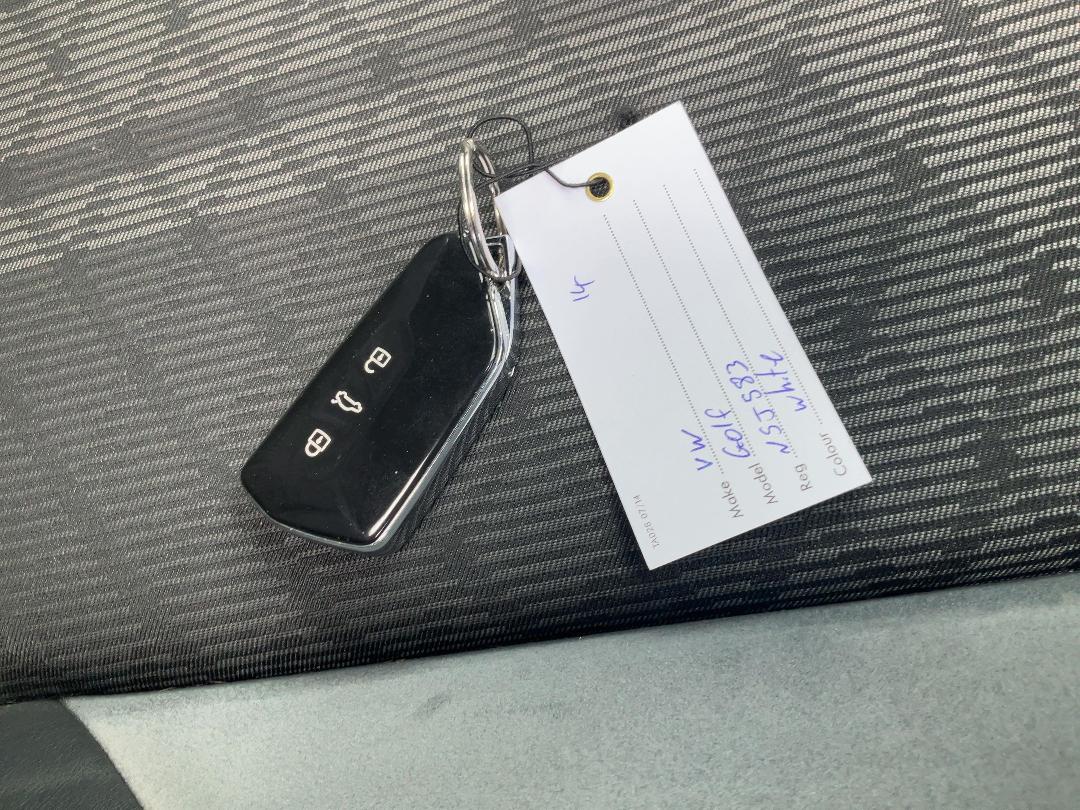 Photo '10' of Volkswagen Golf TSI R-Line