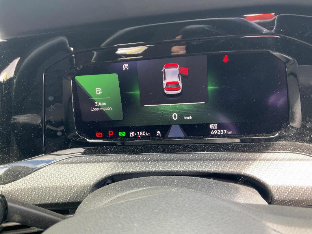 Photo '11' of Volkswagen Golf TSI R-Line