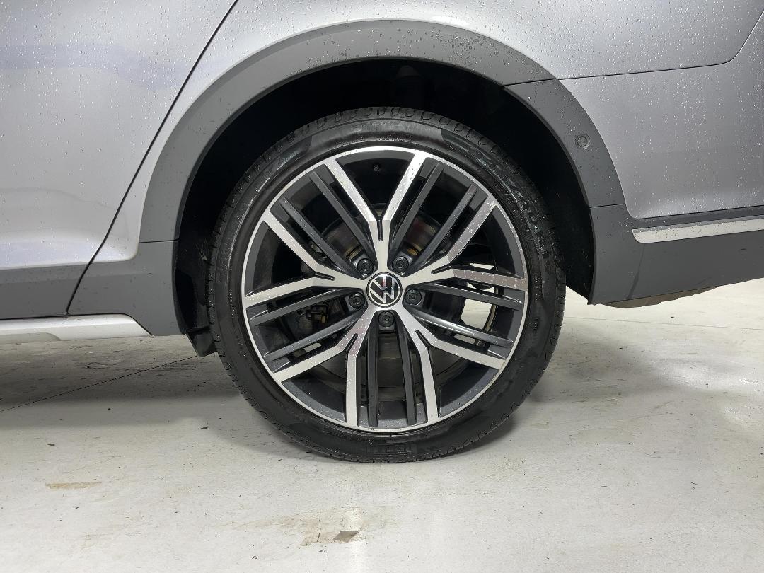 Photo '11' of Volkswagen Passat