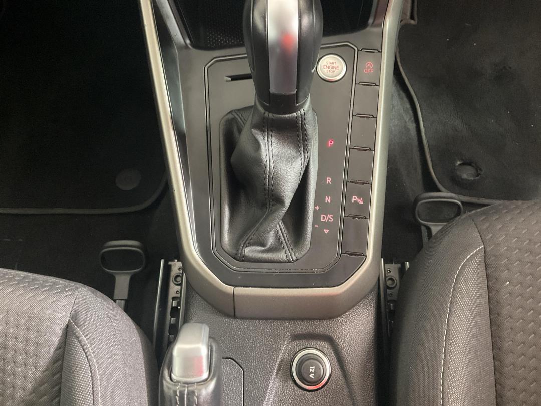 Photo '18' of Volkswagen Polo