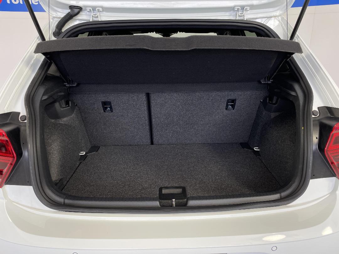 Photo '14' of Volkswagen Polo