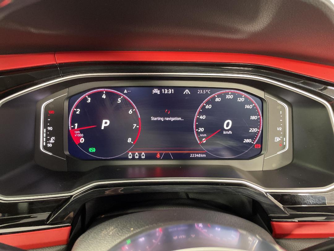 Photo '21' of Volkswagen Polo