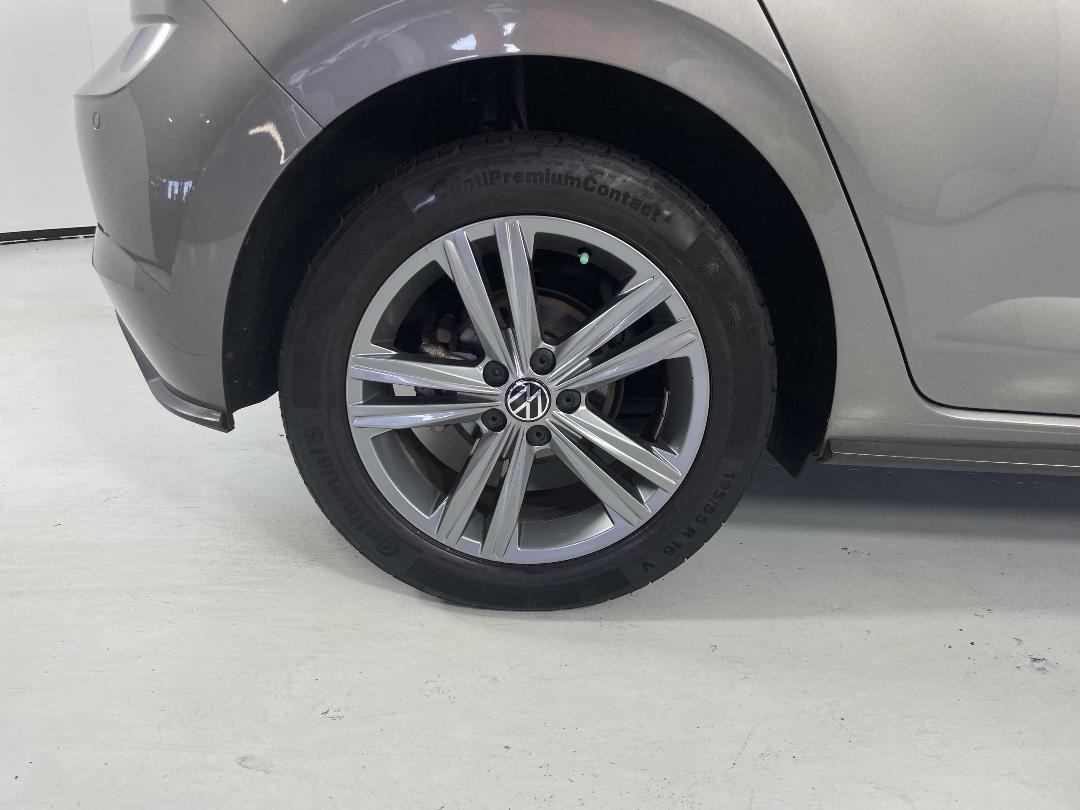 Photo '12' of Volkswagen Polo