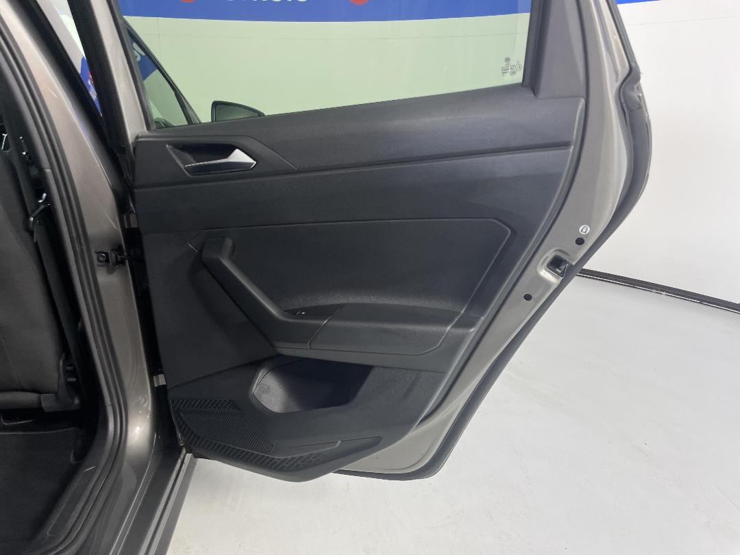 Photo '19' of Volkswagen Polo