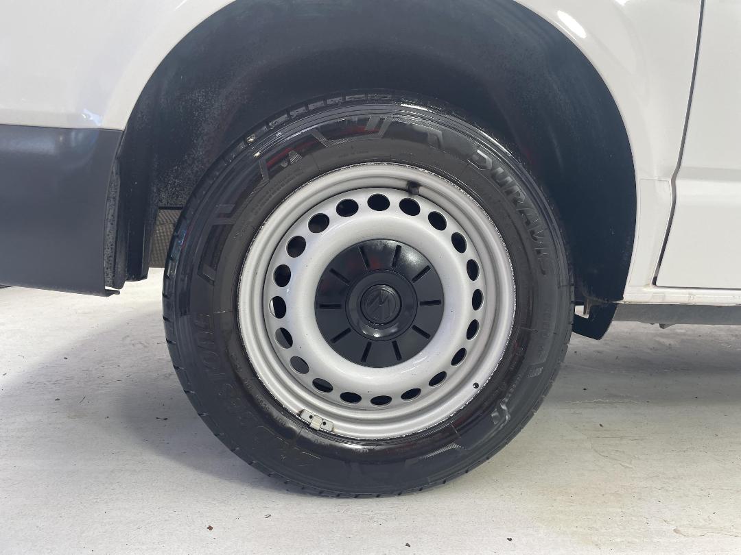 Photo '12' of Volkswagen T6