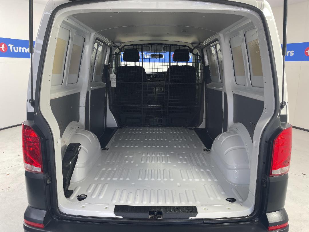 Photo '14' of Volkswagen T6