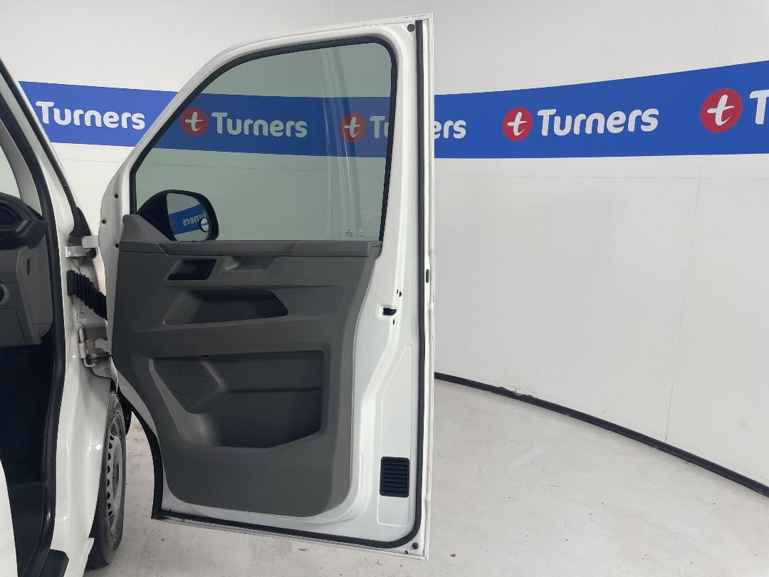 Photo '15' of Volkswagen T6