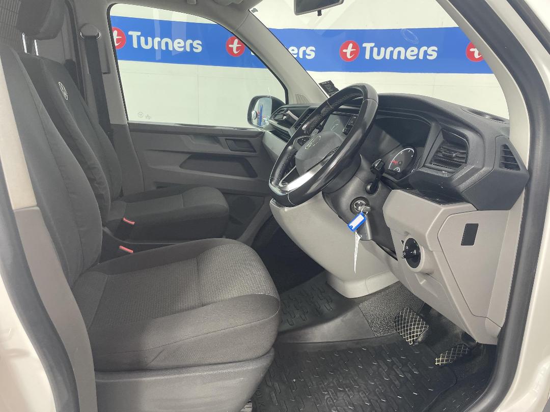 Photo '16' of Volkswagen T6