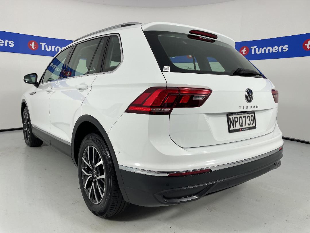 Photo '5' of Volkswagen Tiguan Photo '5' of Volkswagen Tiguan