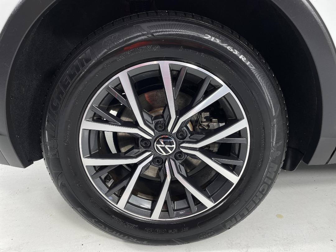 Photo '12' of Volkswagen Tiguan Photo '12' of Volkswagen Tiguan