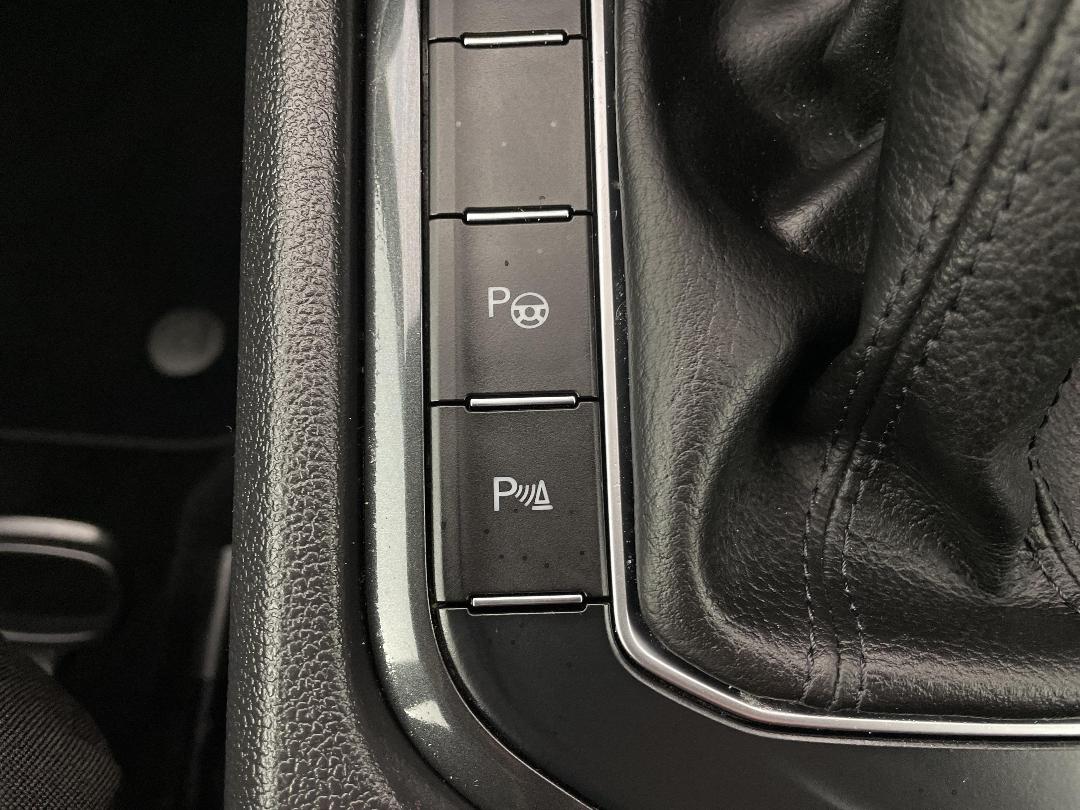 Photo '23' of Volkswagen Tiguan Photo '23' of Volkswagen Tiguan