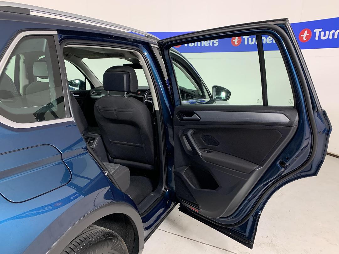 Photo '19' of Volkswagen Tiguan