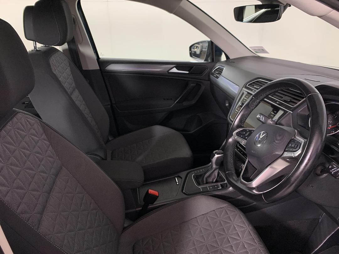 Photo '16' of Volkswagen Tiguan