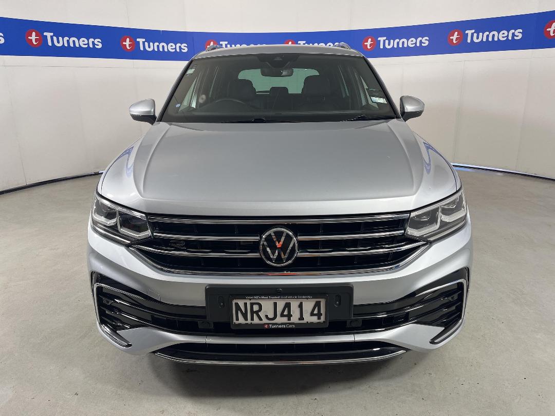 Photo '2' of Volkswagen Tiguan Photo '2' of Volkswagen Tiguan