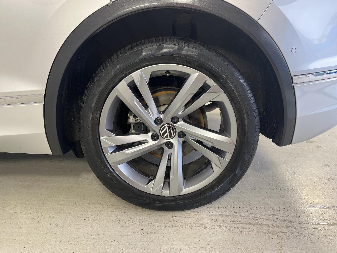 Photo '11' of Volkswagen Tiguan Photo '11' of Volkswagen Tiguan