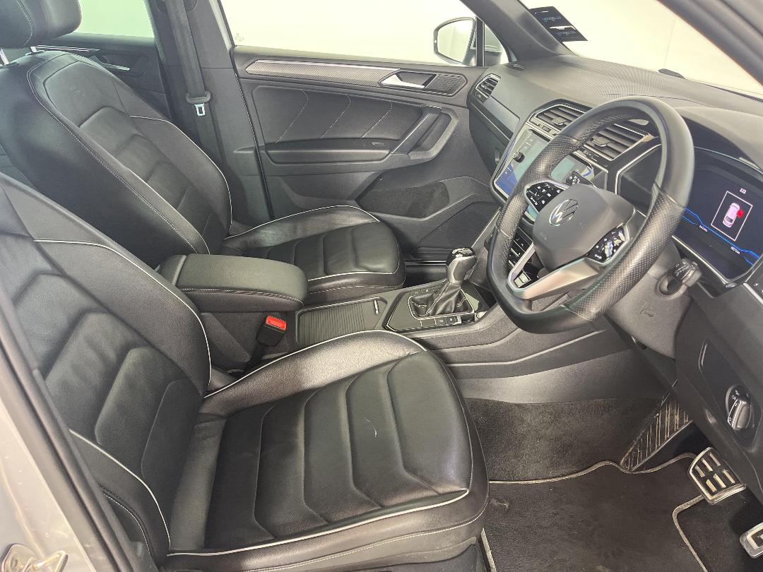 Photo '16' of Volkswagen Tiguan Photo '16' of Volkswagen Tiguan