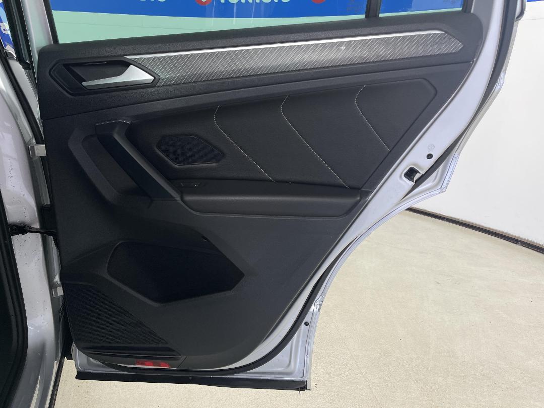 Photo '19' of Volkswagen Tiguan Photo '19' of Volkswagen Tiguan