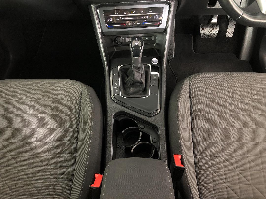 Photo '18' of Volkswagen Tiguan