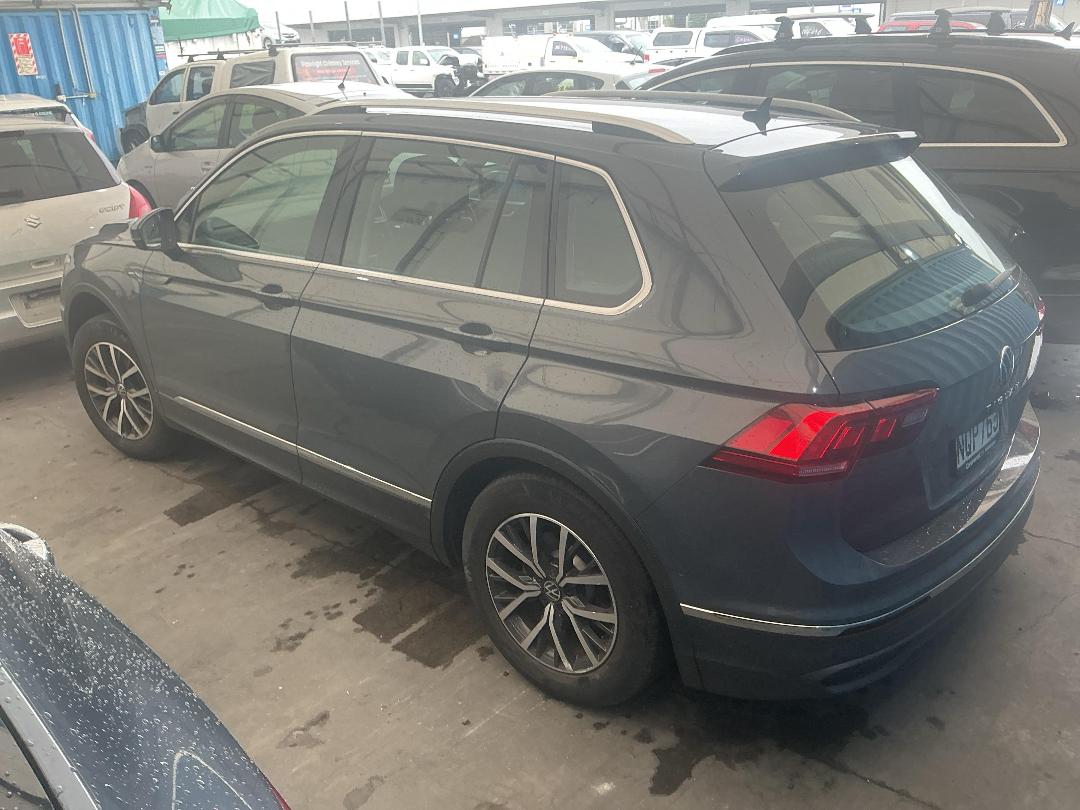 Photo '8' of Volkswagen Tiguan TSI Life 2WD Photo '8' of Volkswagen Tiguan TSI Life 2WD