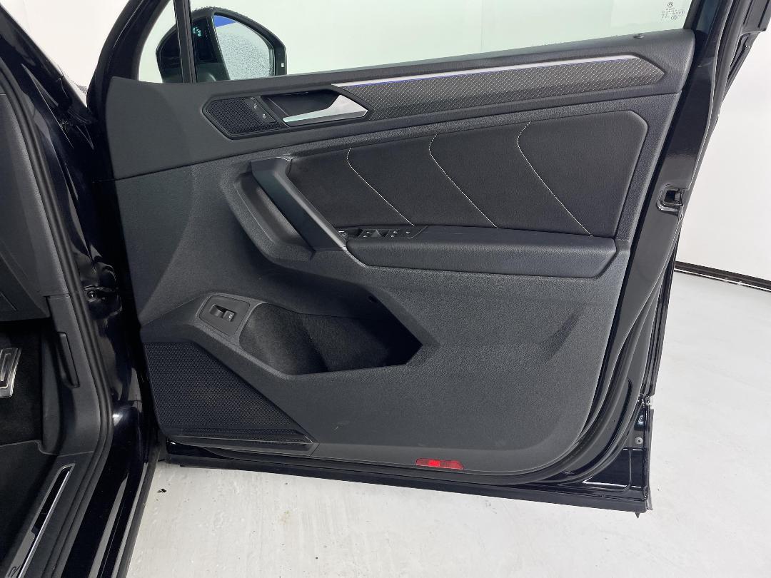 Photo '15' of Volkswagen Tiguan