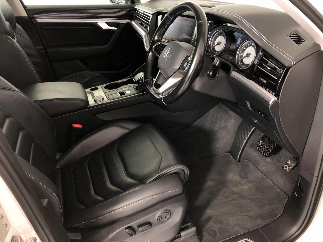 Photo '16' of Volkswagen Touareg