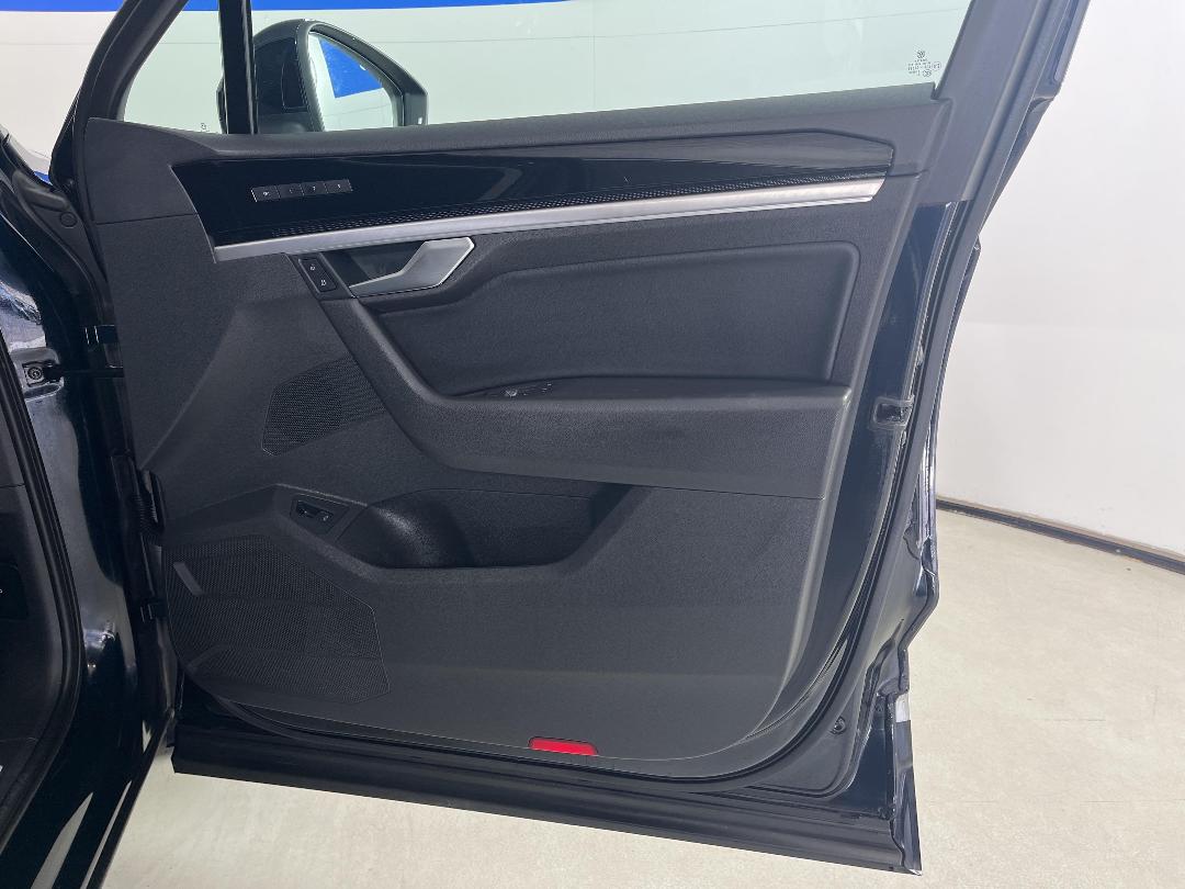 Photo '15' of Volkswagen Touareg