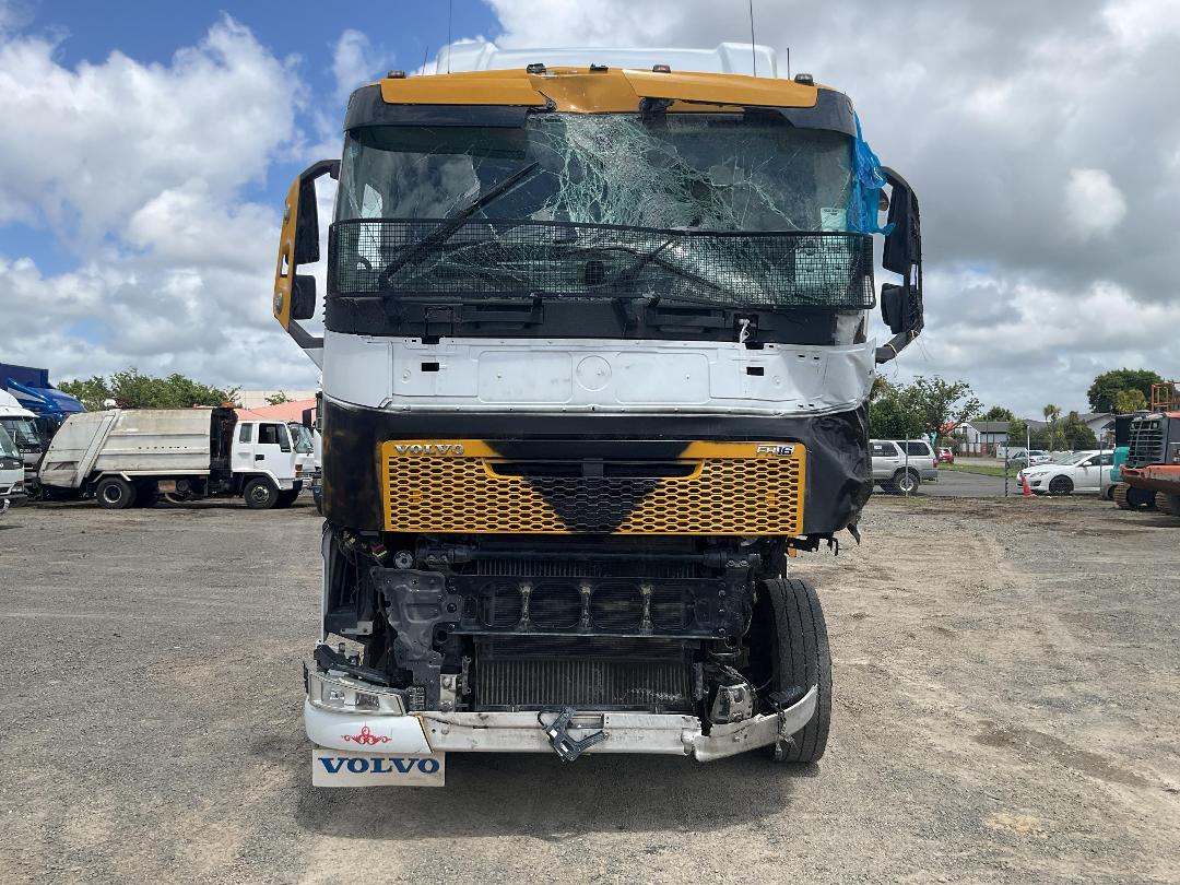 Photo '10' of Volvo FH16 700 SERIES4 8X4R Other Truck Photo '10' of Volvo FH16 700 SERIES4 8X4R Other Truck
