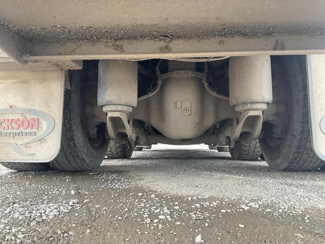 Photo '28' of Volvo FH16 700 SERIES4 8X4R Other Truck Photo '28' of Volvo FH16 700 SERIES4 8X4R Other Truck