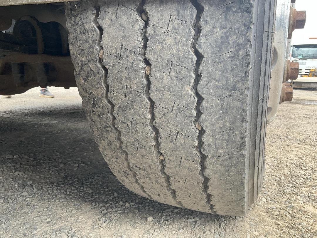 Photo '36' of Volvo FH16 700 SERIES4 8X4R Other Truck Photo '36' of Volvo FH16 700 SERIES4 8X4R Other Truck