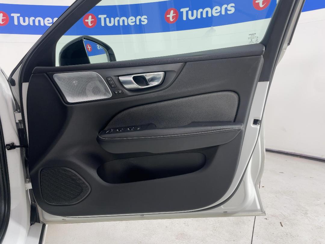 Photo '15' of Volvo S60 Photo '15' of Volvo S60