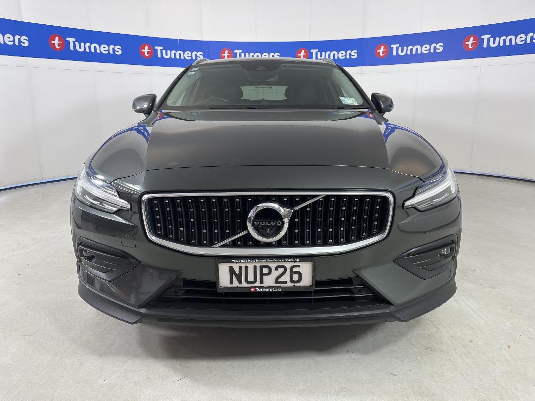 Photo '2' of Volvo V60 Cross Country Photo '2' of Volvo V60 Cross Country