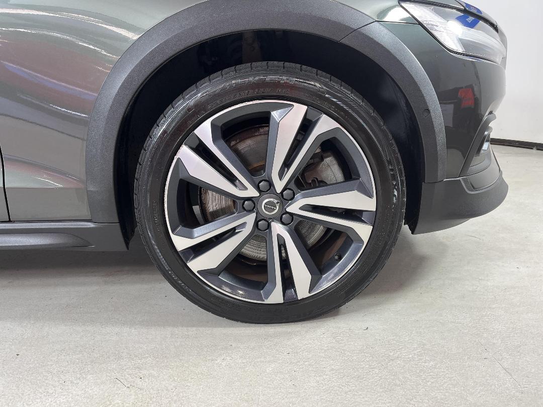 Photo '9' of Volvo V60 Cross Country Photo '9' of Volvo V60 Cross Country