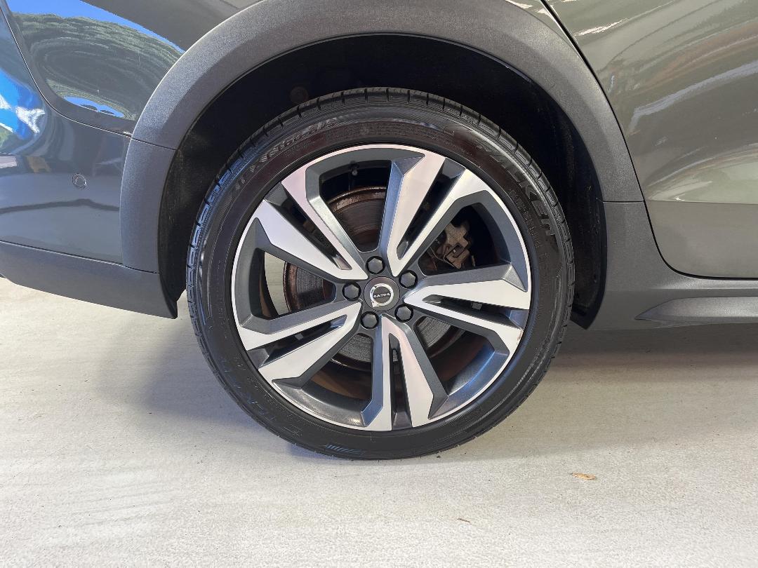 Photo '12' of Volvo V60 Cross Country Photo '12' of Volvo V60 Cross Country