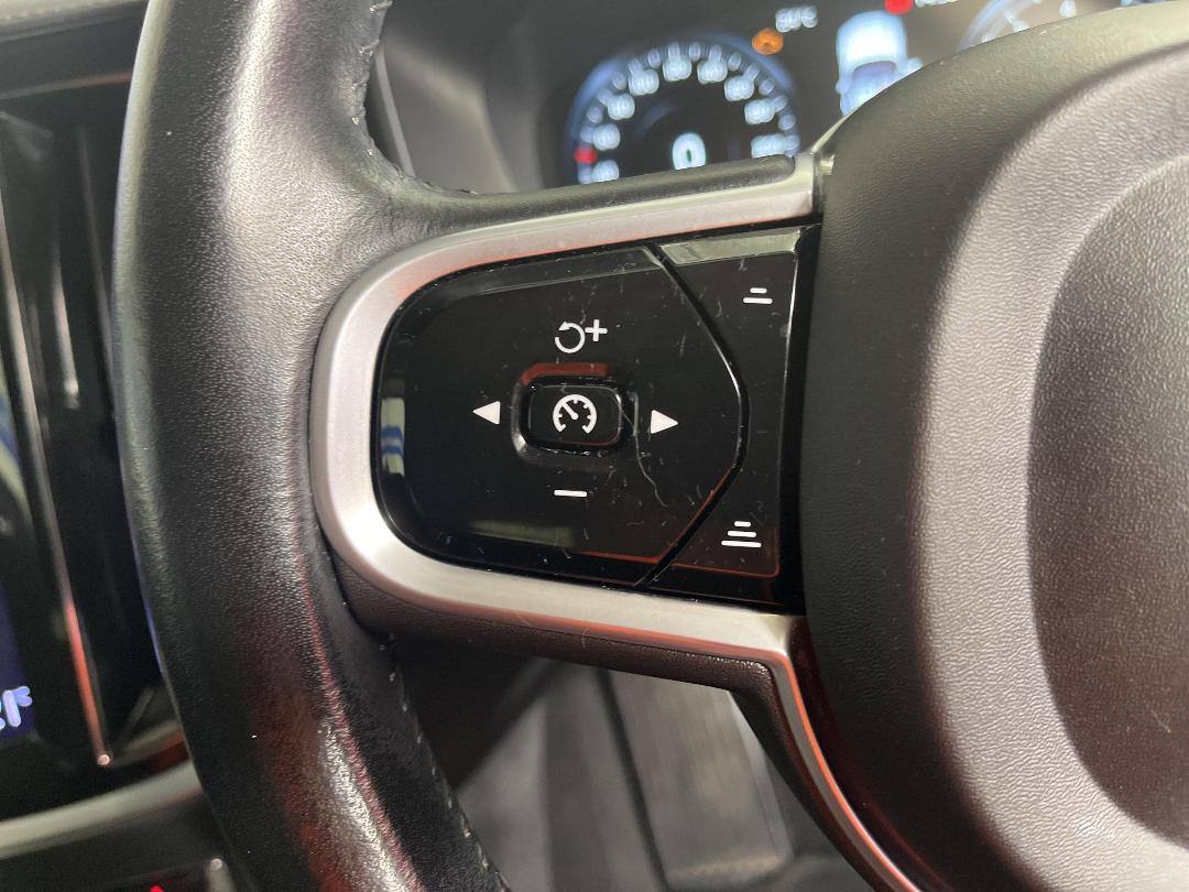 Photo '24' of Volvo V60 Cross Country Photo '24' of Volvo V60 Cross Country