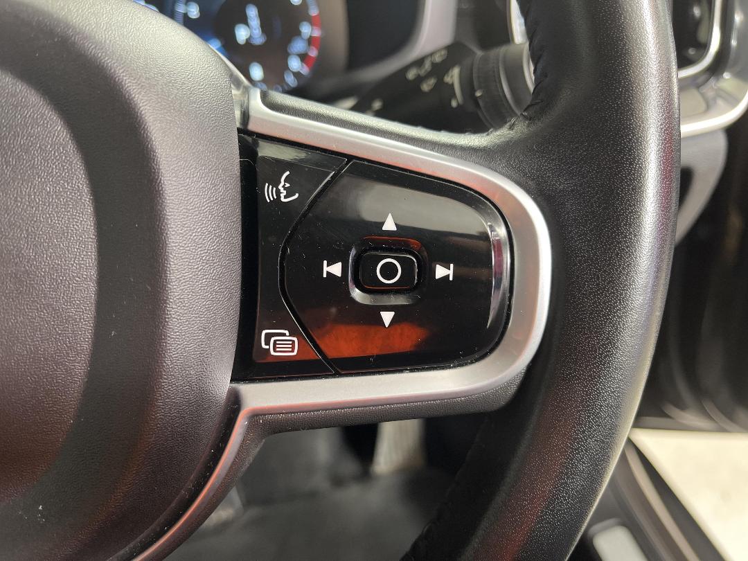 Photo '25' of Volvo V60 Cross Country Photo '25' of Volvo V60 Cross Country