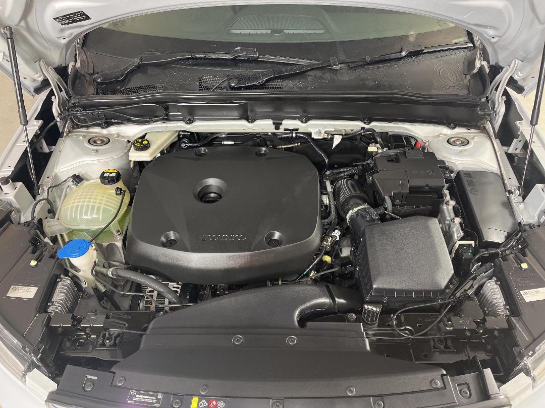 Photo '13' of Volvo XC40