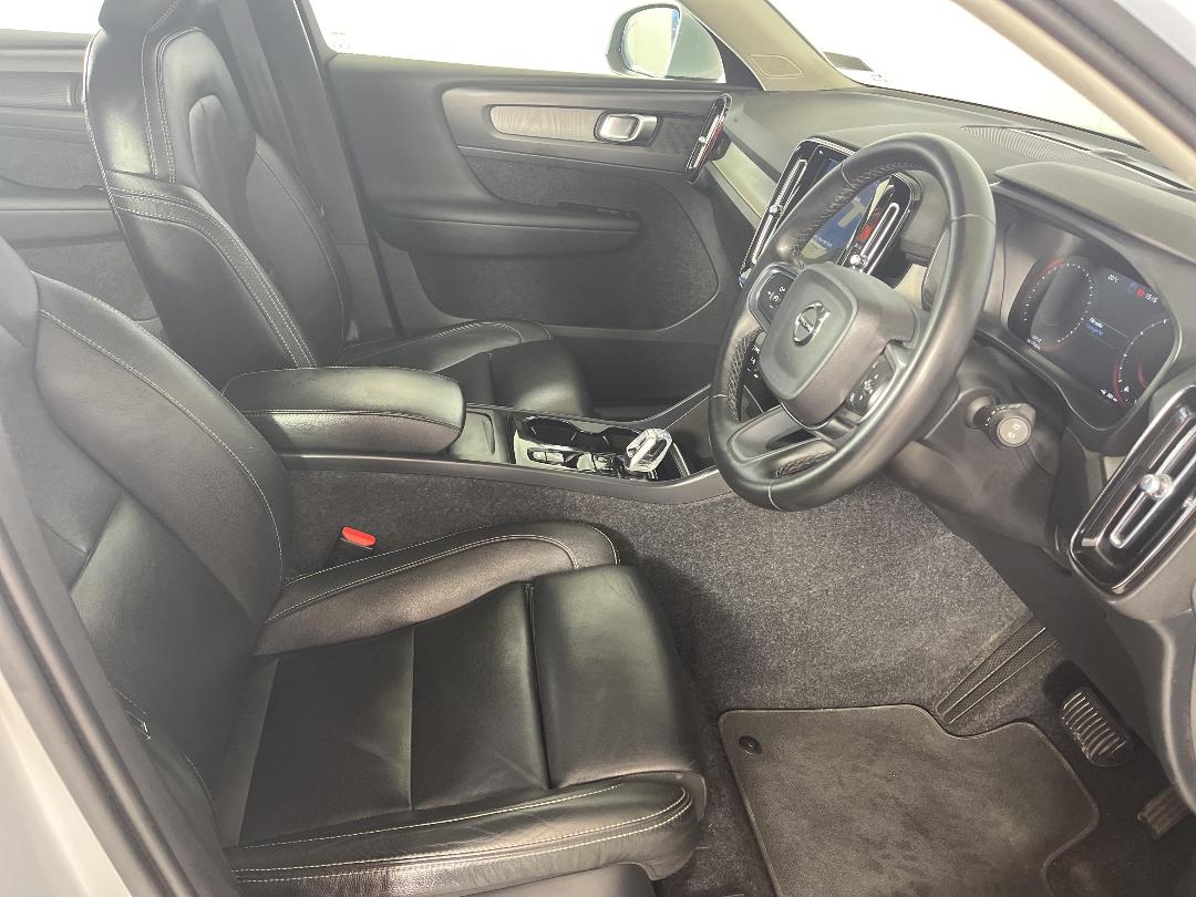 Photo '16' of Volvo XC40