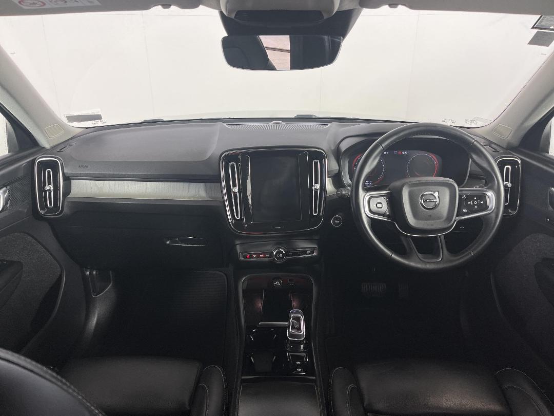 Photo '17' of Volvo XC40