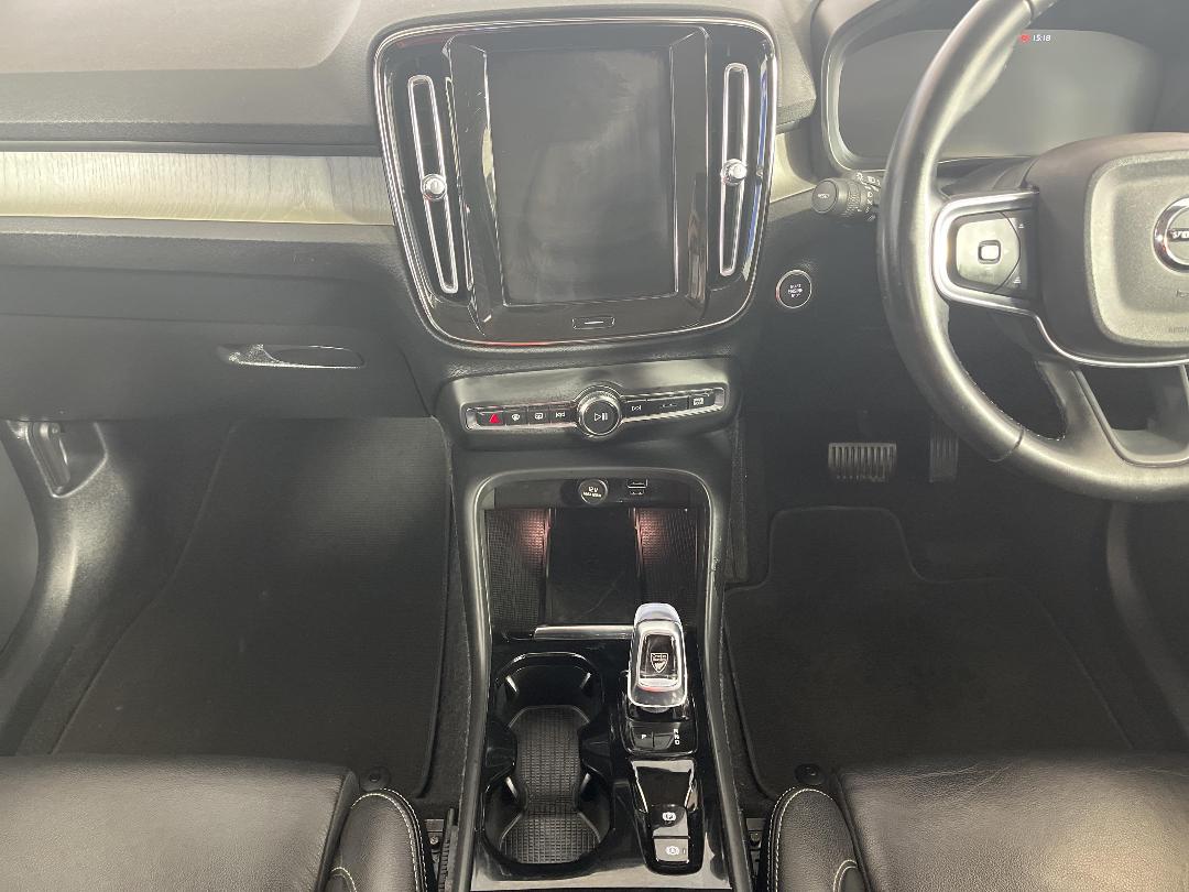 Photo '18' of Volvo XC40