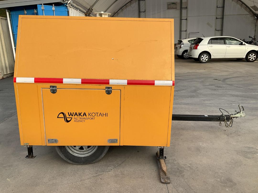 Photo '3' of WADE Special Purpose Box Body - Single