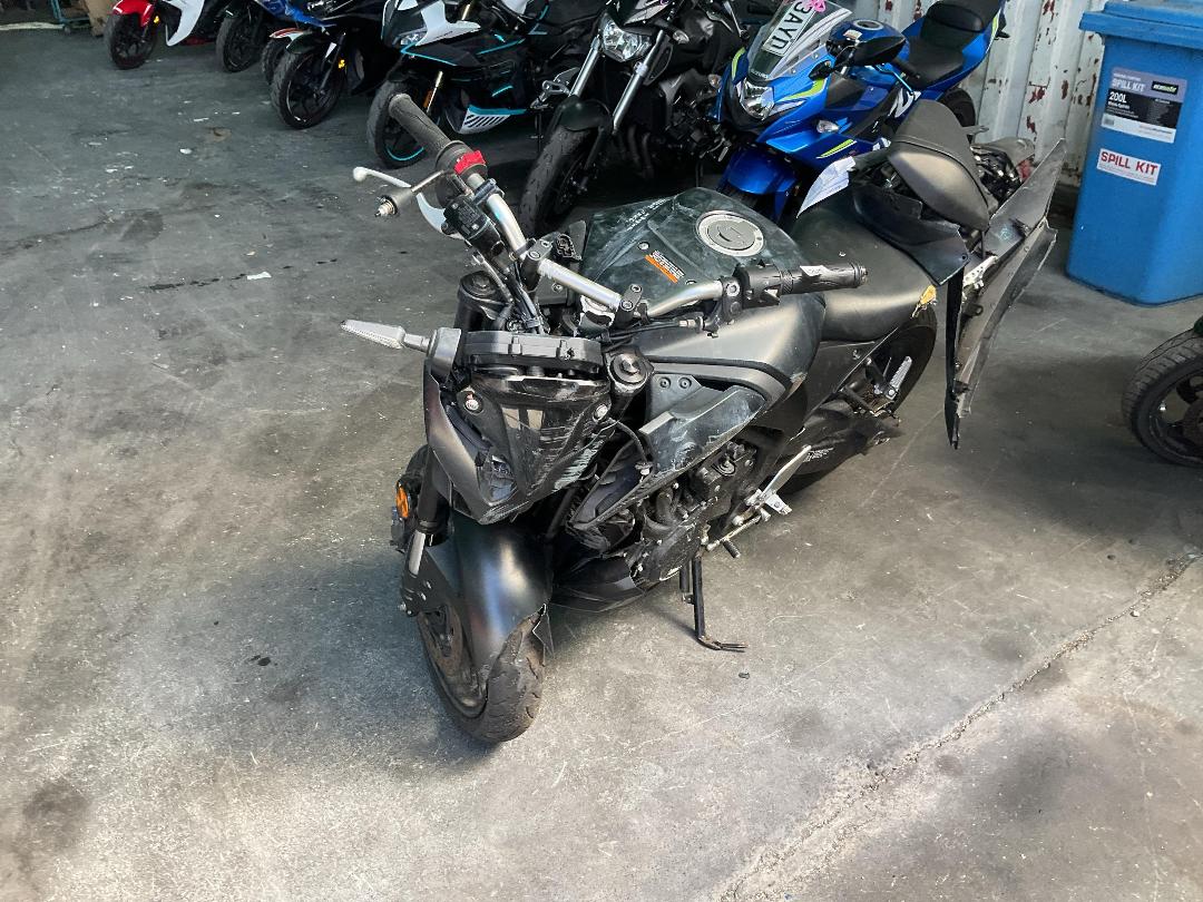 Photo '2' of Yamaha MT03LA M