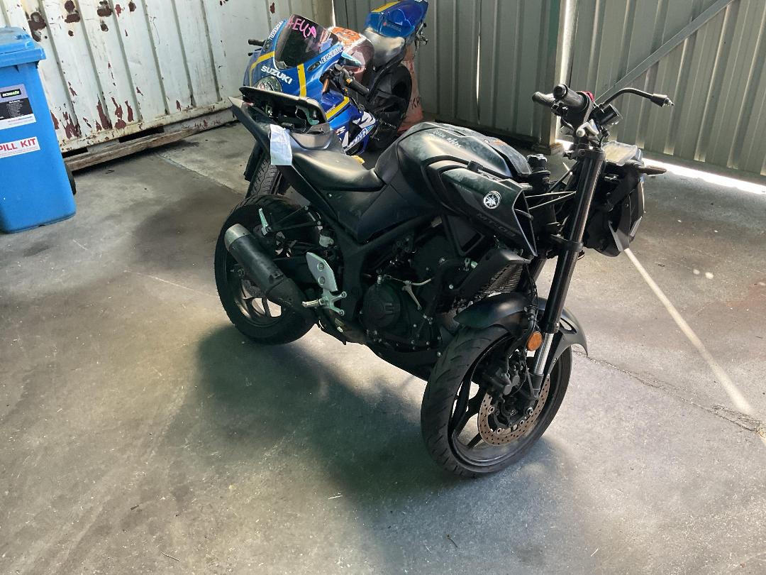 Photo '3' of Yamaha MT03LA M